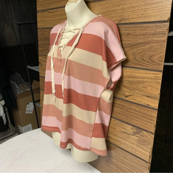 Fantastic Fawn pink/orange striped top size small but would fit up - Picture 5 of 8